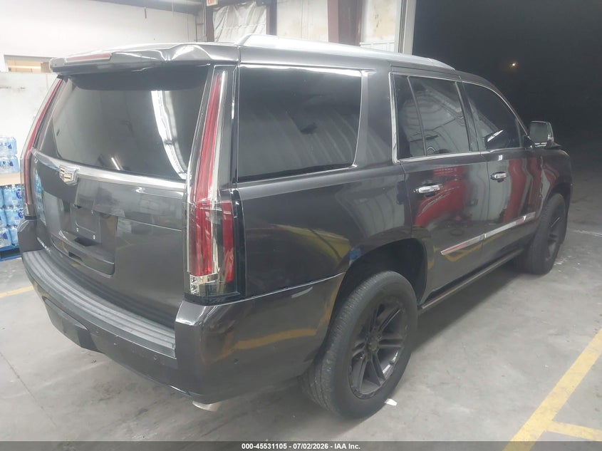 Vin: 1gys4ckj8hr230214, lot: 46029349, cadillac escalade premium luxury 20174