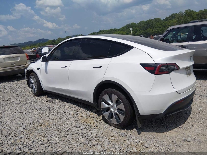 2021 TESLA MODEL Y auction photo 3