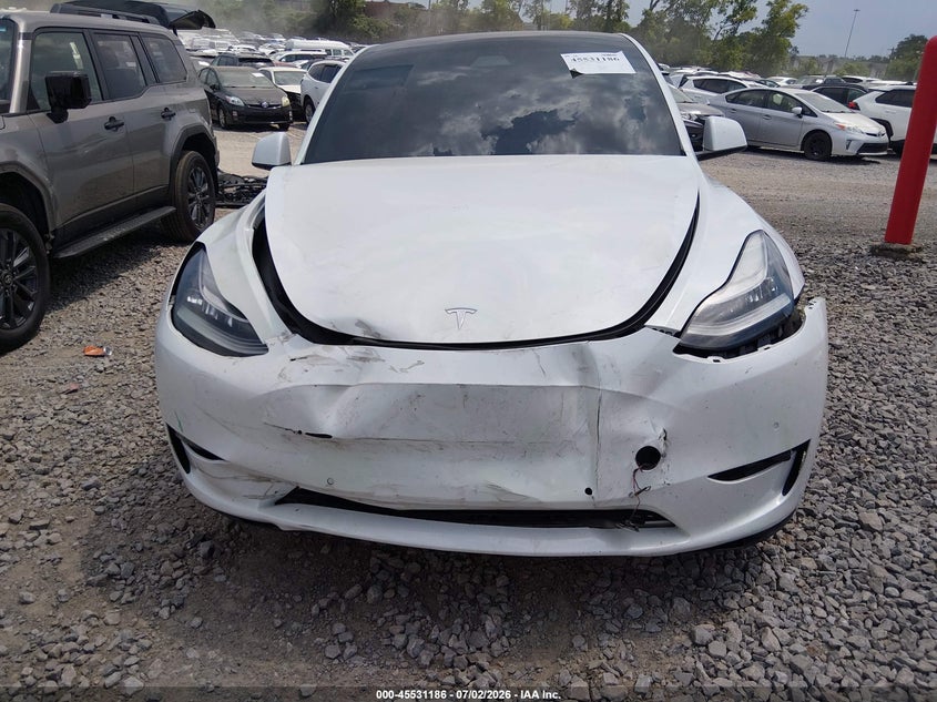 2021 TESLA MODEL Y auction photo 6