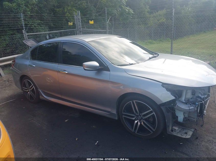 2017 HONDA ACCORD SPORT — Photo 14