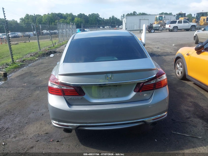 2017 HONDA ACCORD SPORT — Photo 17