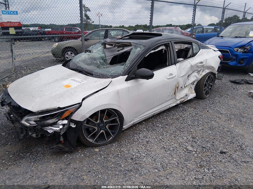 2025 Nissan Sentra Sr, Rollover, IAAI, VIN 3N1AB8DV7SY256683 — photo 2