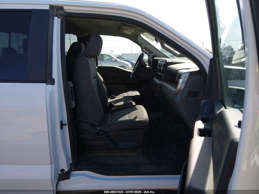 2023 FORD F-250 auction photo 5