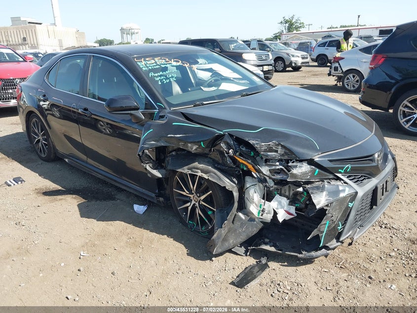2021 TOYOTA CAMRY auction photo 6