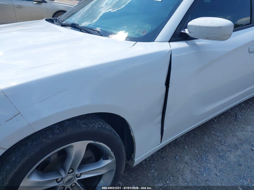 2017 DODGE CHARGER auction photo 6