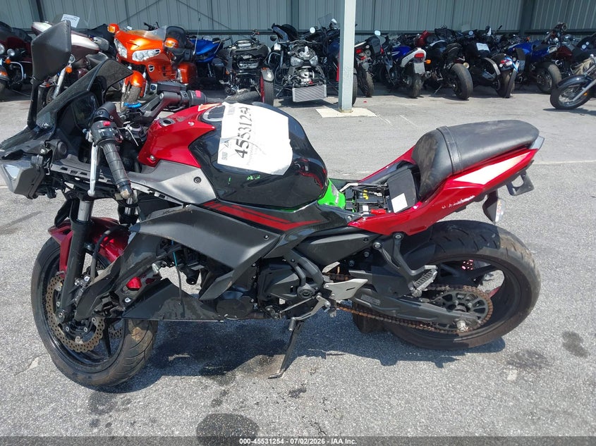 2022 Kawasaki Ex650 N VIN: ML5EXEN15NDA75256 Lot: 45531254