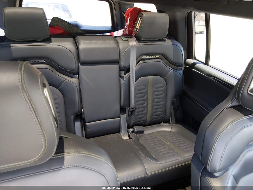 2025 Rivian R1S Adventure Dual Motor Large Pack/Adventure Dual Motor Max Pack VIN: 7PDSGBBAXSN069279 Lot: 45531257