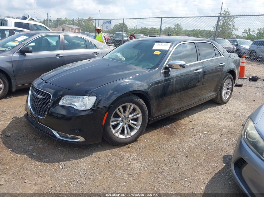 2017 CHRYSLER 300C — zdjęcie 2