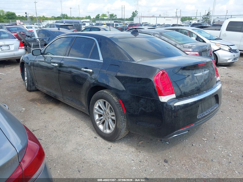 2017 CHRYSLER 300C — zdjęcie 3