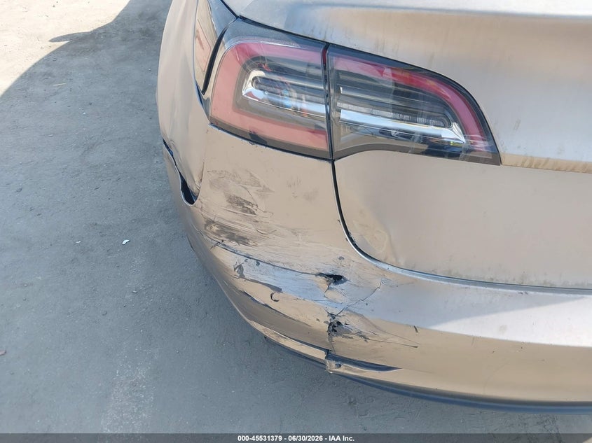 AtlanticExpress - Tesla Model 3