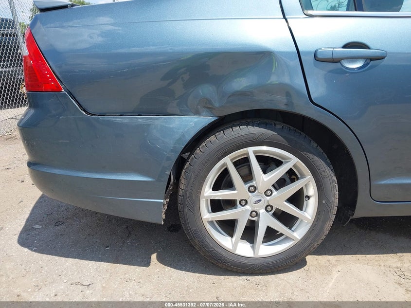 2012 FORD FUSION auction photo 6