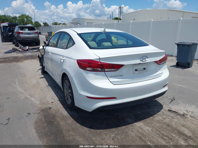 2018 HYUNDAI ELANTRA auction photo 3