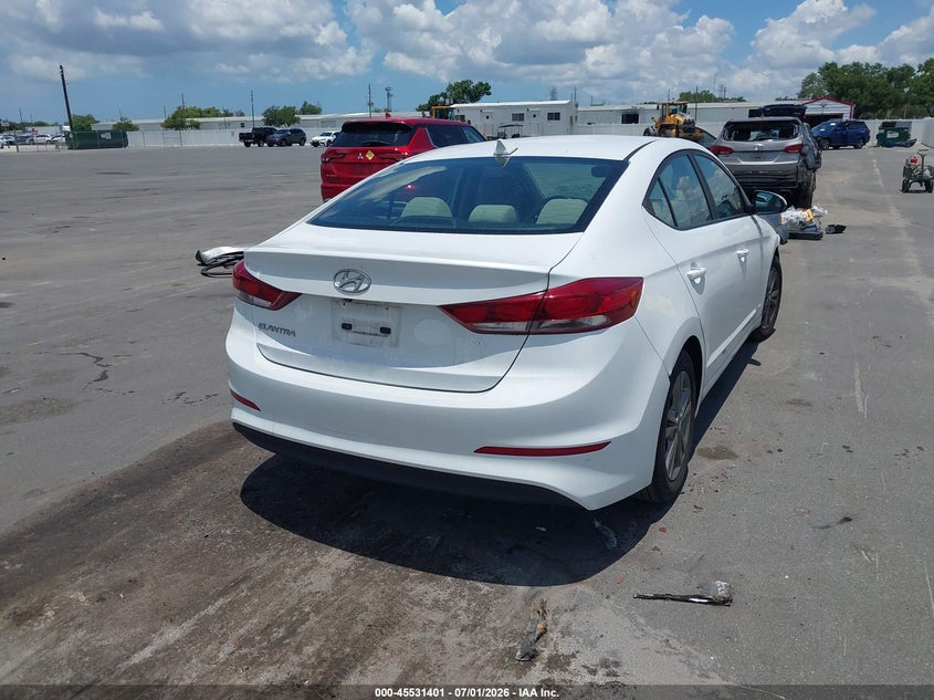 2018 HYUNDAI ELANTRA auction photo 4