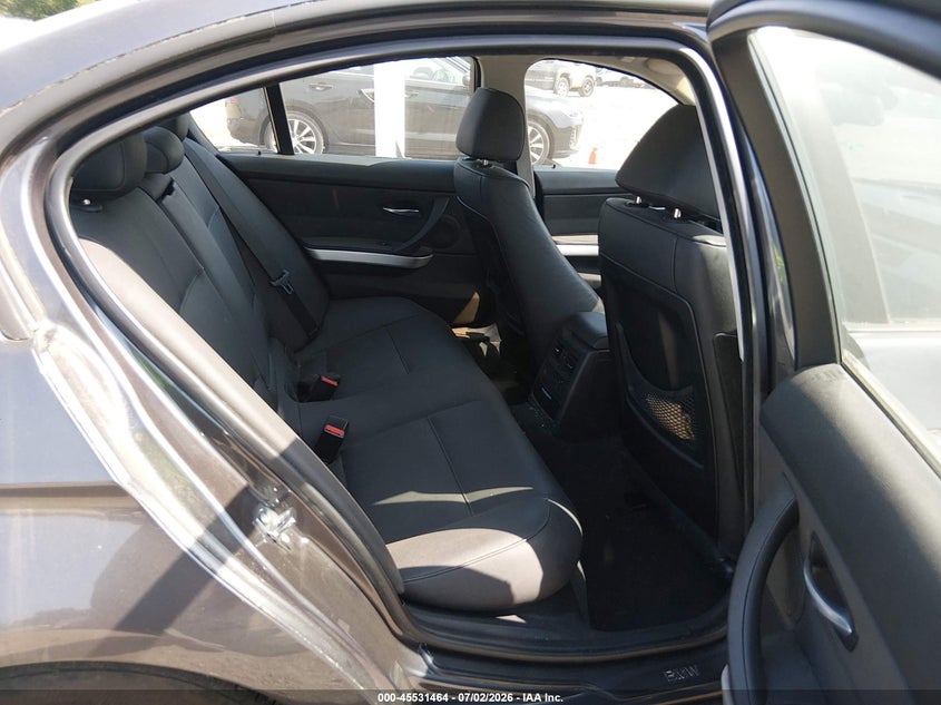 2006 BMW 3ER SEDAN 3.0L I-6 DOHC, VVT, 215HP