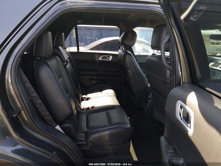 AtlanticExpress - Ford Explorer Sport Trac