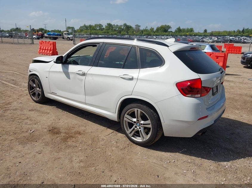 2014 BMW X1 auction photo 3