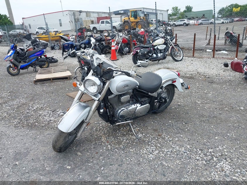 2013 SUZUKI VL800 auction photo 2
