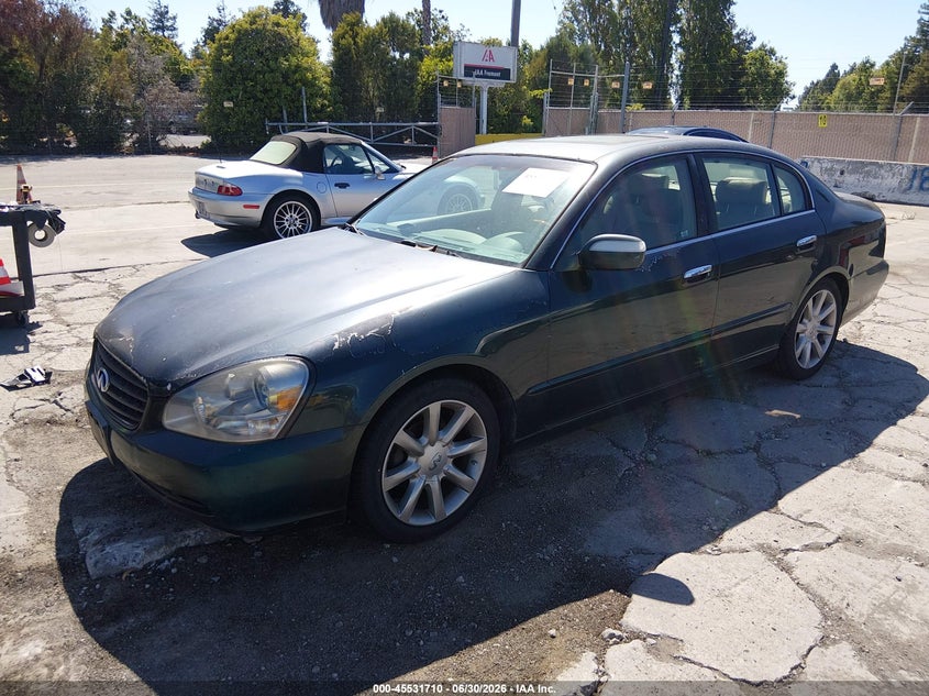 2002 INFINITI Q45 auction photo 2