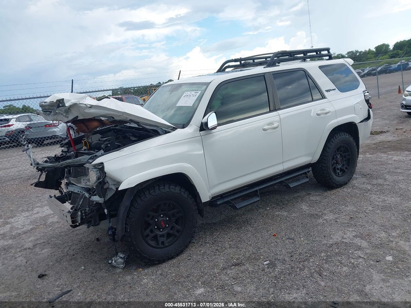 2019 TOYOTA 4RUNNER auction photo 2