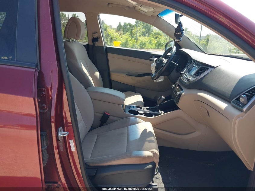 2016 HYUNDAI TUCSON auction photo 5