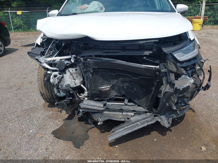 2023 CHRYSLER PACIFICA auction photo 6