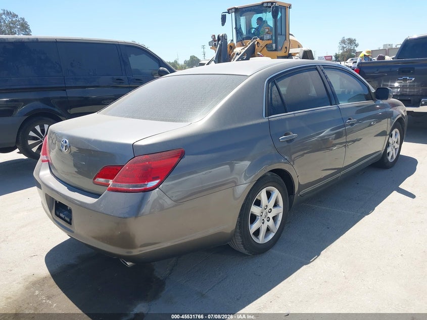 2007 TOYOTA AVALON auction photo 4