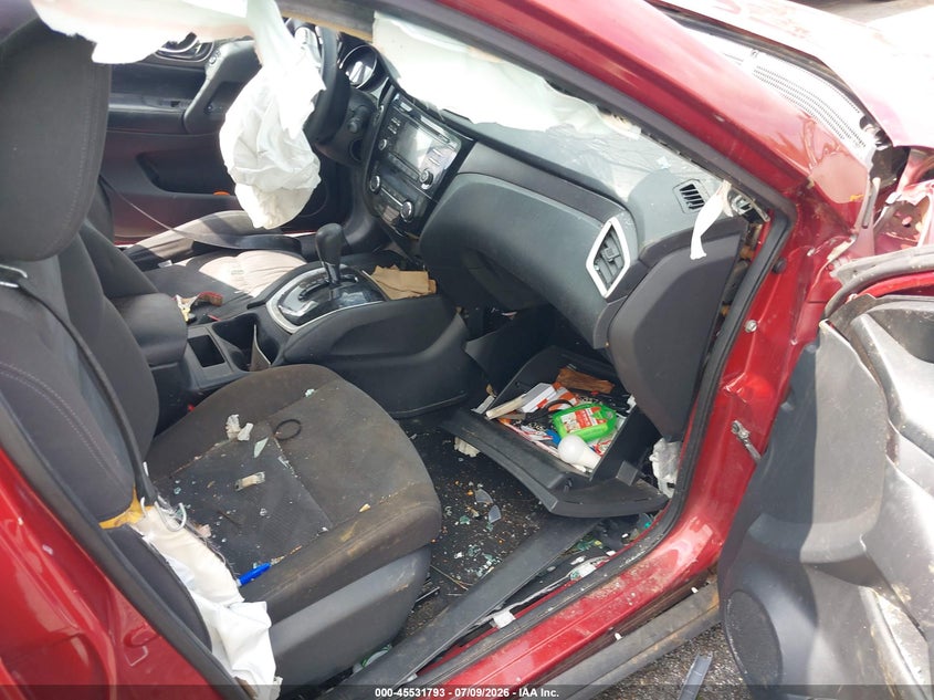 2016 NISSAN ROGUE auction photo 5