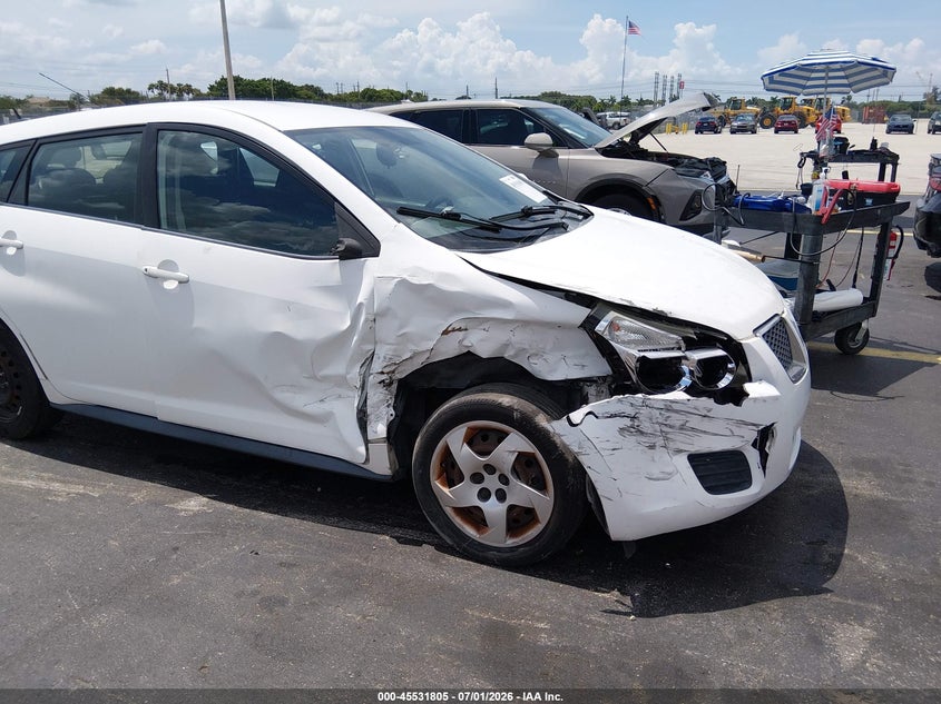2010 Pontiac Vibe VIN: 5Y2SP6E8XAZ415586 Lot: 45531805