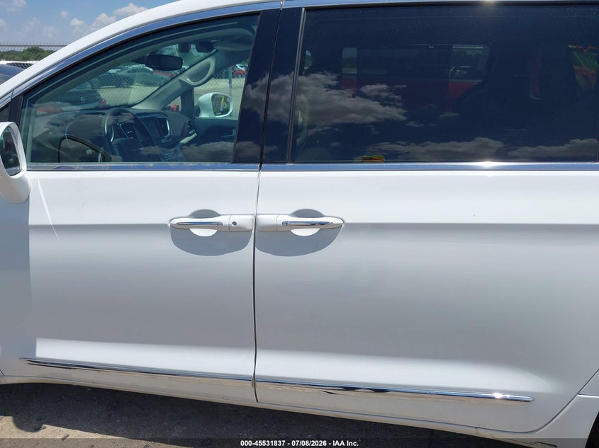 CHRYSLER PACIFICA - zdjęcie 14