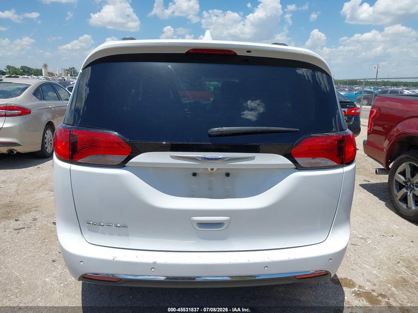 CHRYSLER PACIFICA - zdjęcie 16