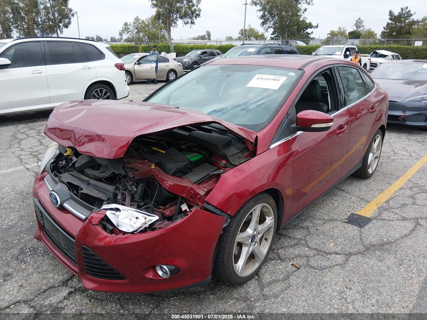 1FADP3J27EL300435 2014 FORD FOCUS TITANIUM photo 1