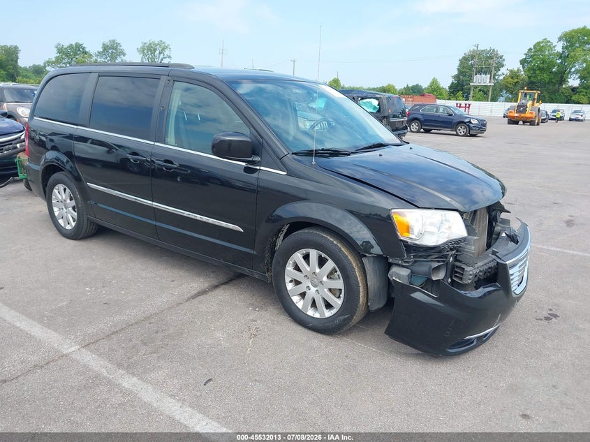 2014 Chrysler Town & Country Touring
