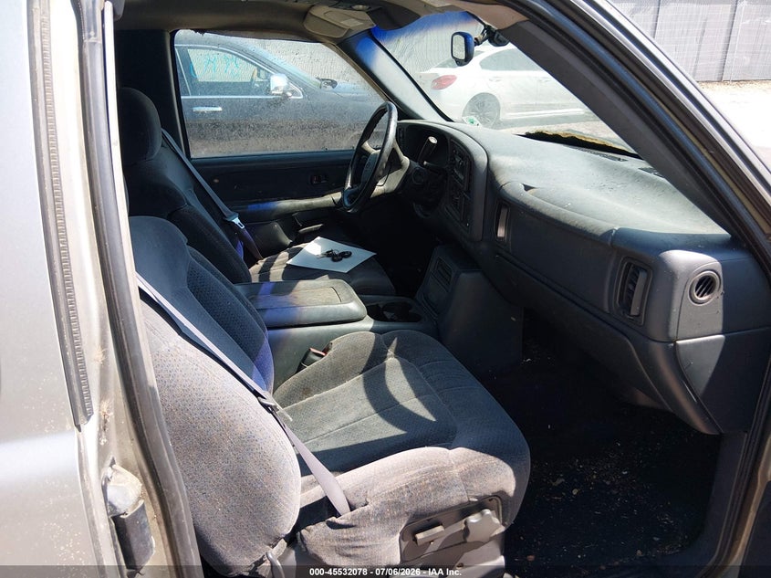 1999 CHEVROLET SILVERADO 1500 auction photo 5