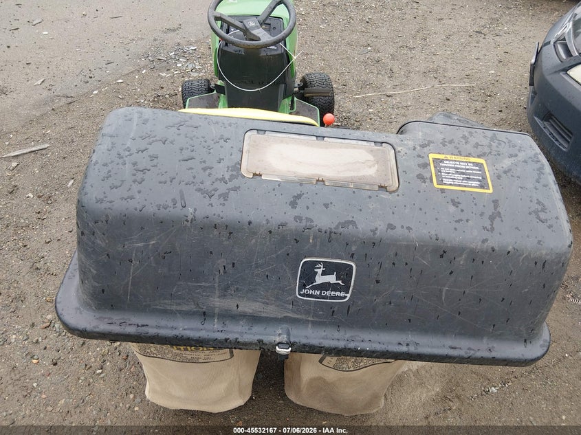 2006 JOHN DEERE LAWNMOWER auction photo 8