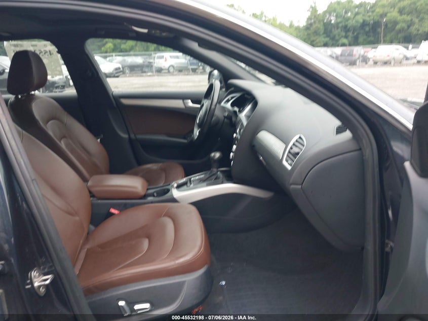 2016 AUDI A4 auction photo 5