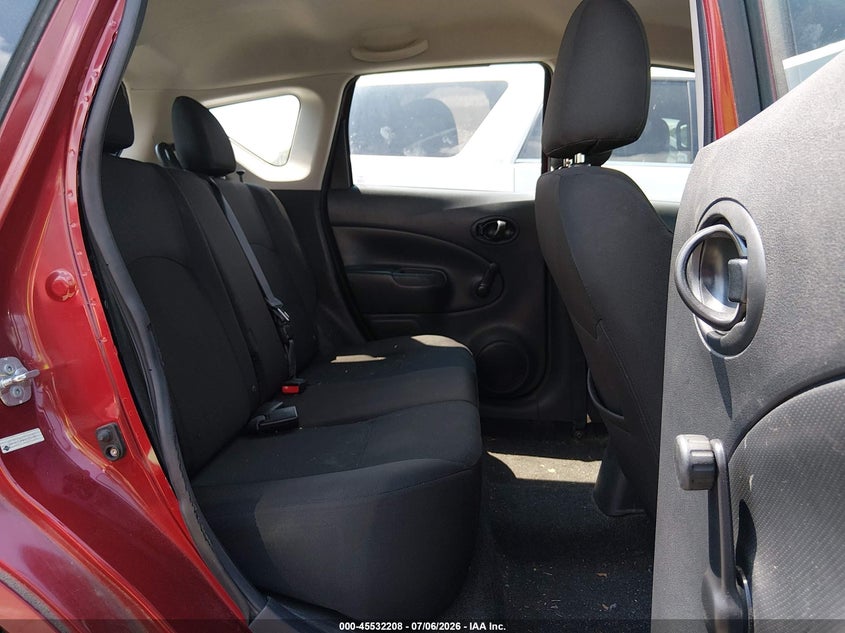 AtlanticExpress - Nissan Versa Note