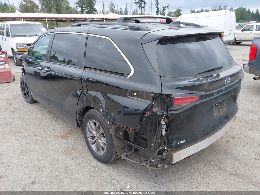 AtlanticExpress - Toyota Sienna