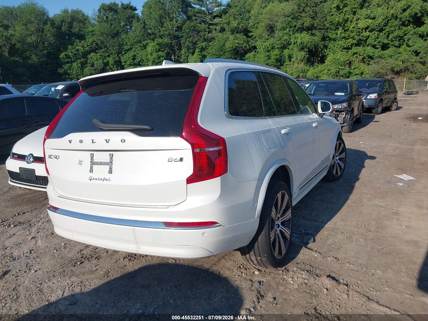 2025 VOLVO XC90 auction photo 4