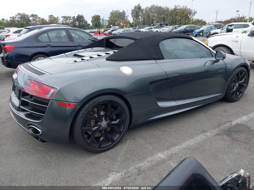 Vin: wuavnafg9cn002938, lot: 46030498, audi r8 5.2l 20124
