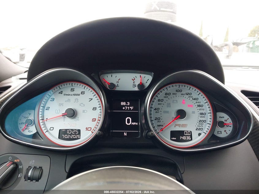 AUDI R8 2012 VIN WUAVNAFG9CN002938