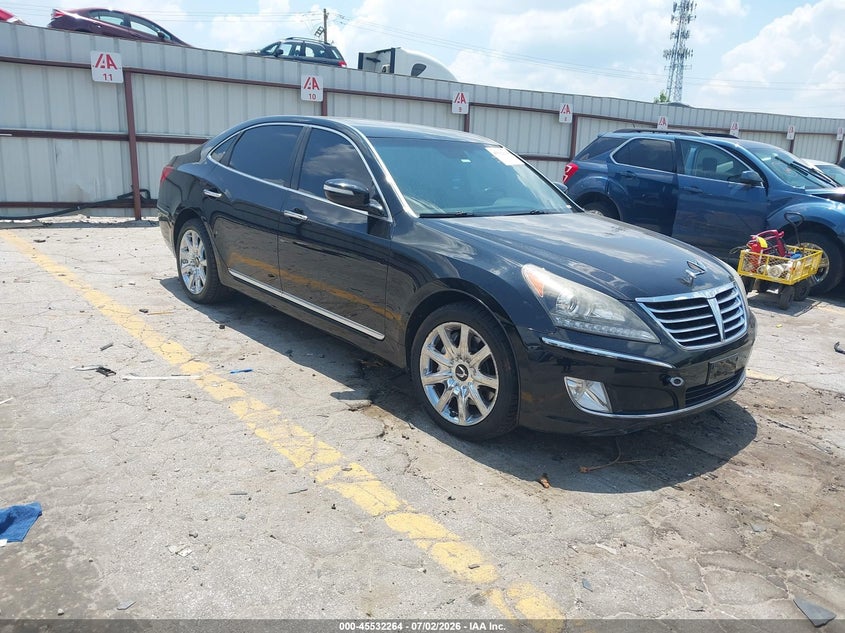 2013 Hyundai Equus