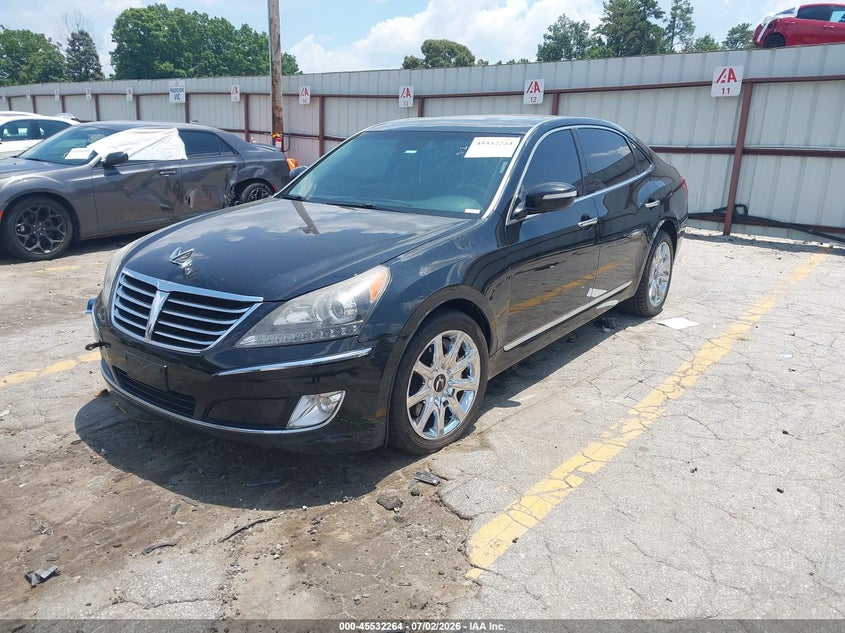 2013 HYUNDAI EQUUS auction photo 2