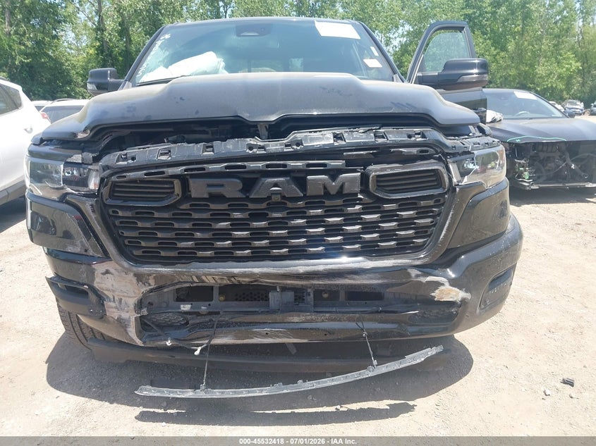 2025 RAM 1500 auction photo 6