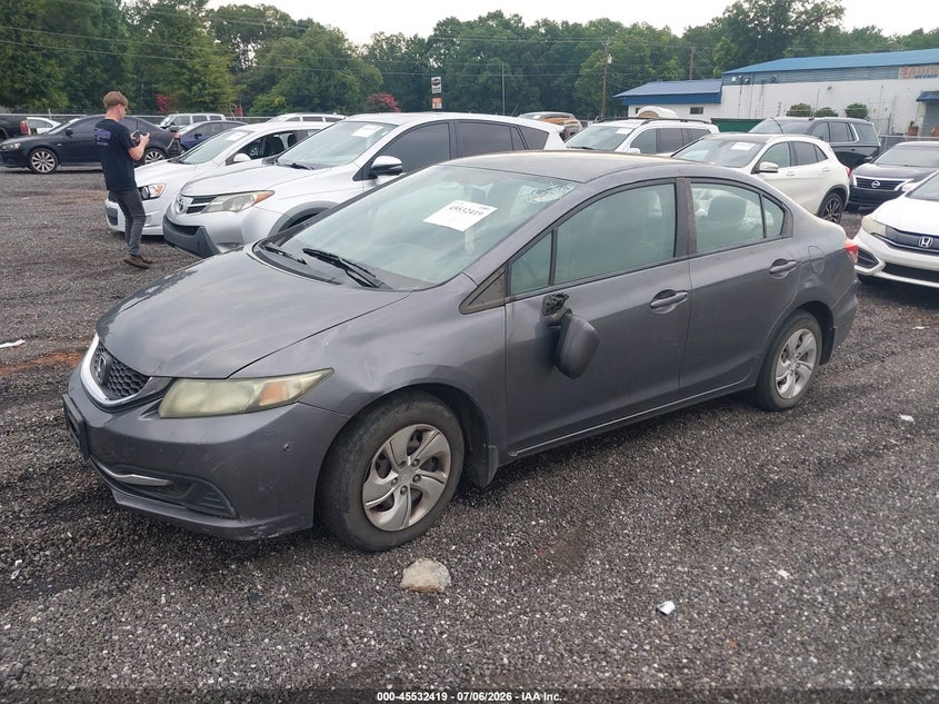 2HGFB2F53FH548972 2015 HONDA CIVIC LX photo 1