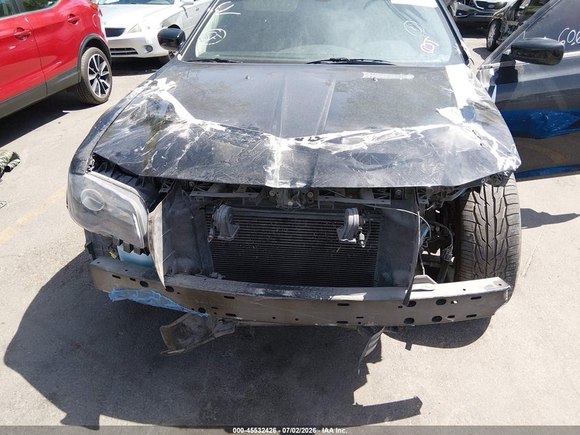 2023 CHRYSLER 300 auction photo 6