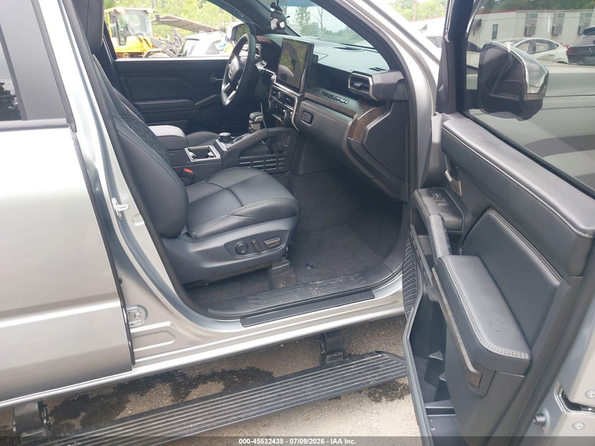 2025 TOYOTA TACOMA auction photo 5