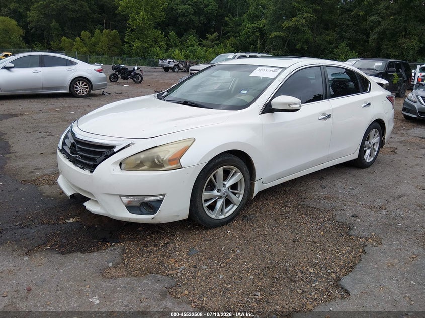 2015 Nissan Altima, Front End, IAAI, VIN 1N4AL3AP5FC145010 — photo 2