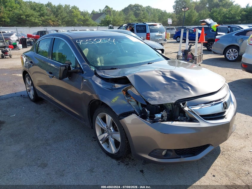 2013 Acura Ilx 2.0L VIN: 19VDE1F52DE013768 Lot: 45532524