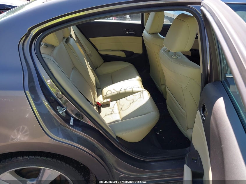 2013 ACURA ILX auction photo 8