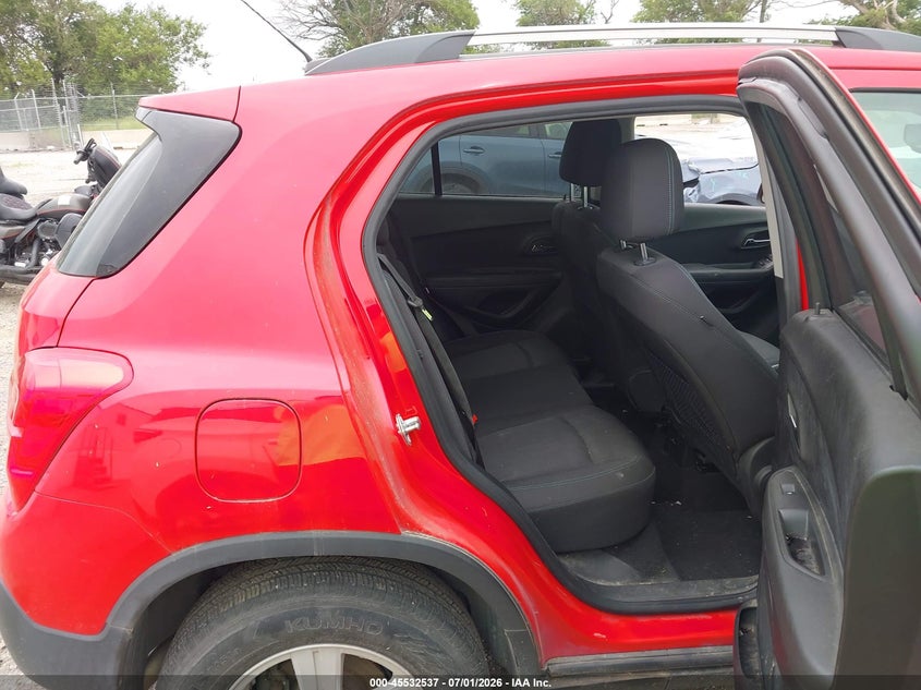 2015 CHEVROLET TRAX auction photo 8